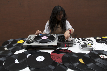 10834213-mariaserrainplay2 copy